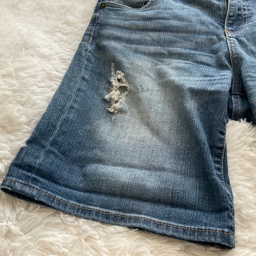 Kut From the Kloth Catherine Boyfriend Jean Shorts - Size 8 Distressed Modest